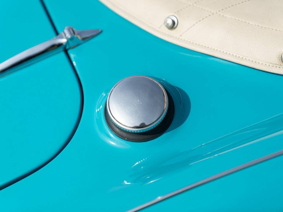 Bild 22/50 von Austin-Healey 100&#x2F;6 (BN4) (1957)