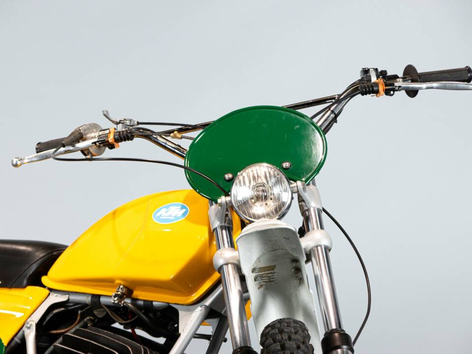 Image 36/50 de KTM DUMMY (1973)
