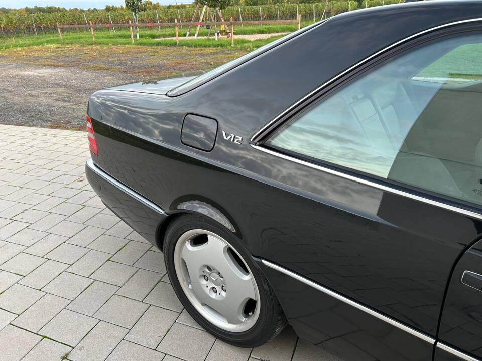 Bild 11/18 von Mercedes-Benz CL 600 (1998)