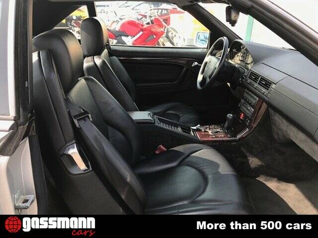 Image 11/15 of Mercedes-Benz SL 320 (1996)