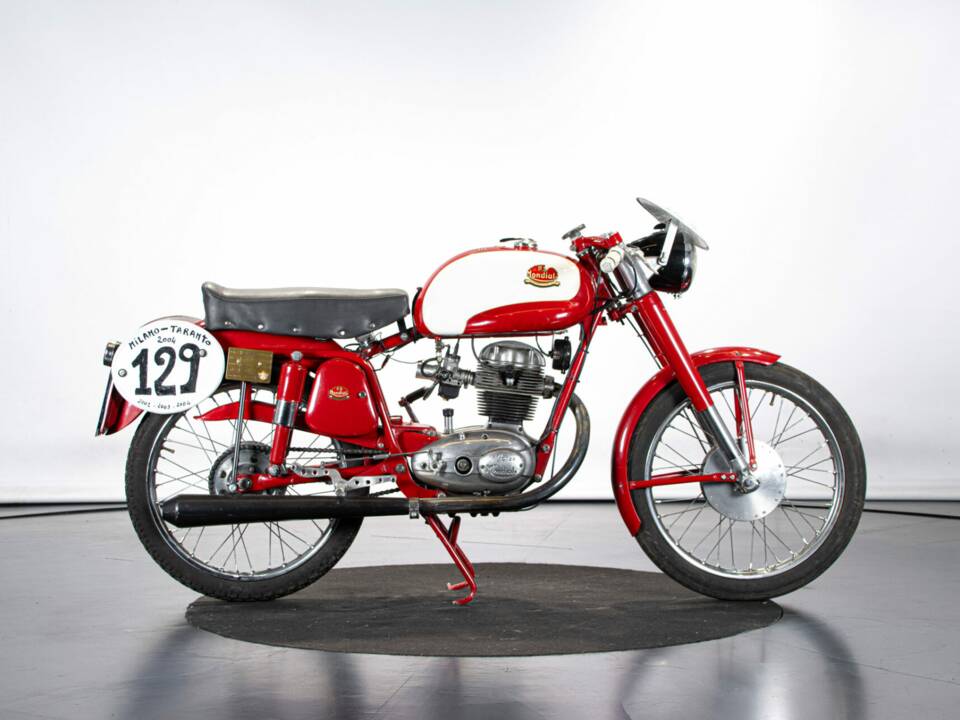 Bild 5/50 von Mondial 175 Turismo Veloce (1956)