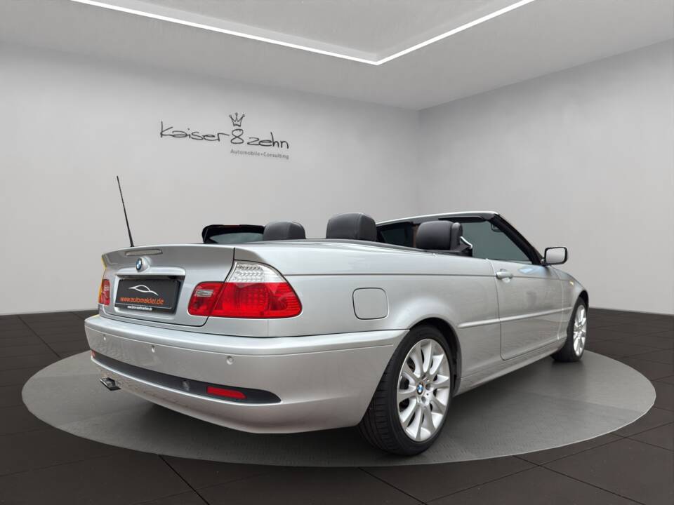 Bild 8/41 von BMW 320Ci (2006)
