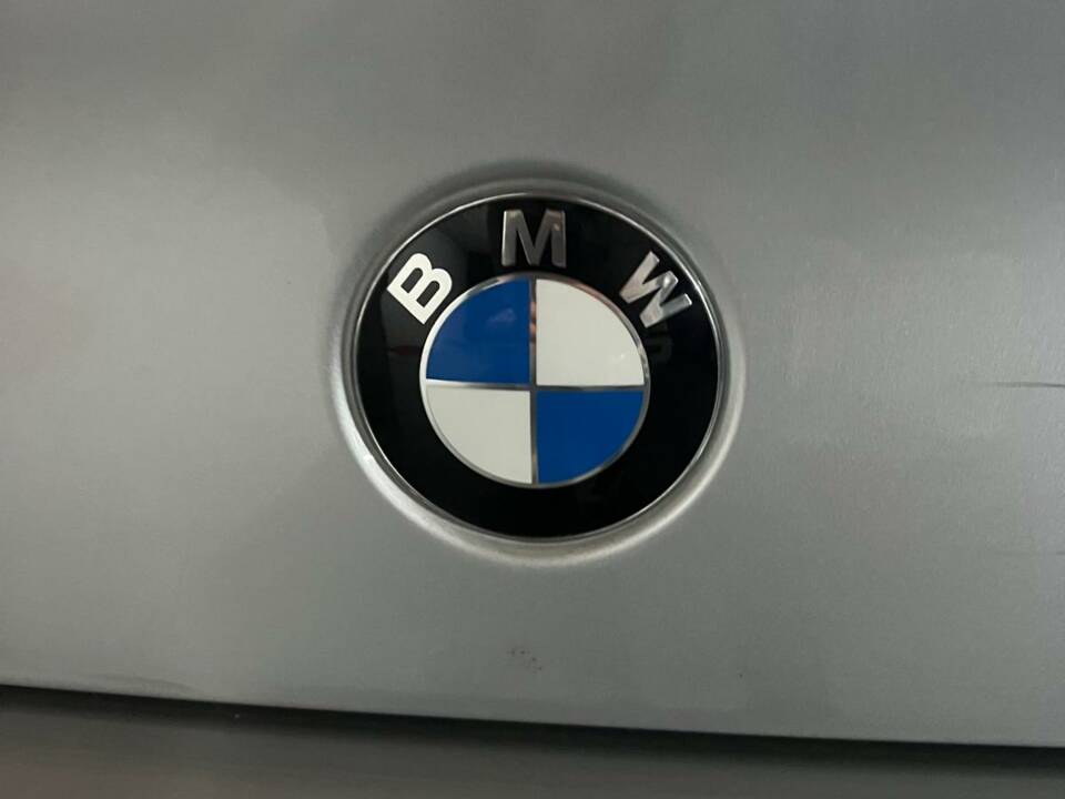 Bild 41/50 von BMW Z3 Coupé 3.0 (2001)