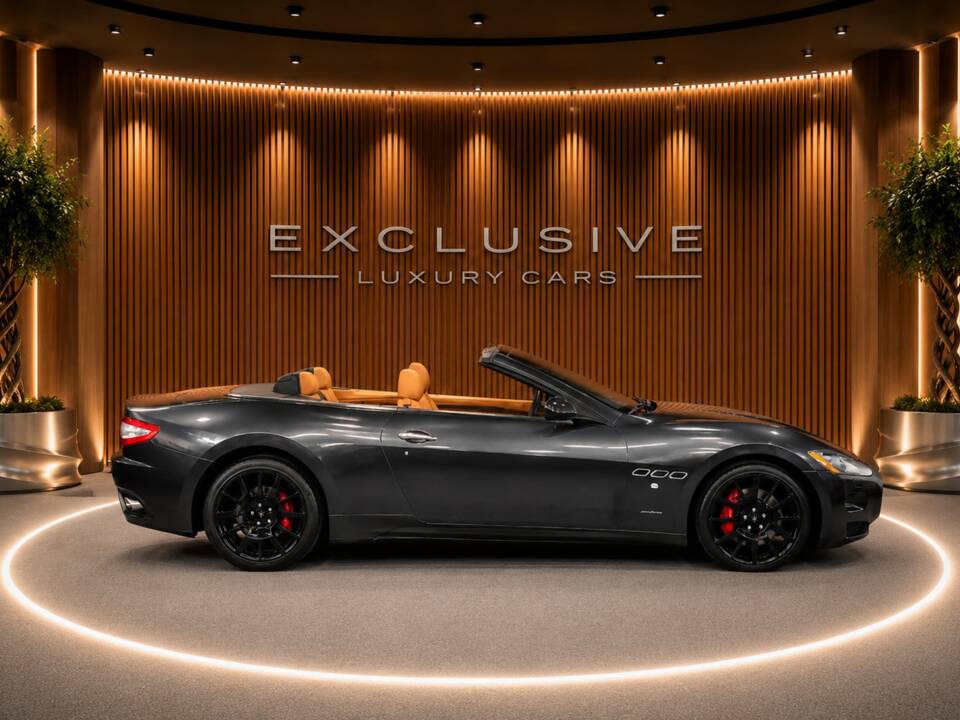 Bild 6/59 von Maserati GranCabrio 4.7 (2010)
