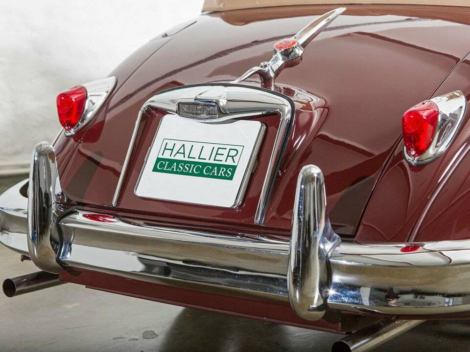 Imagen 8/20 de Jaguar XK 150 DHC (1959)