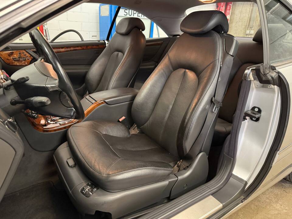 Bild 7/20 von Mercedes-Benz CL 500 (2002)