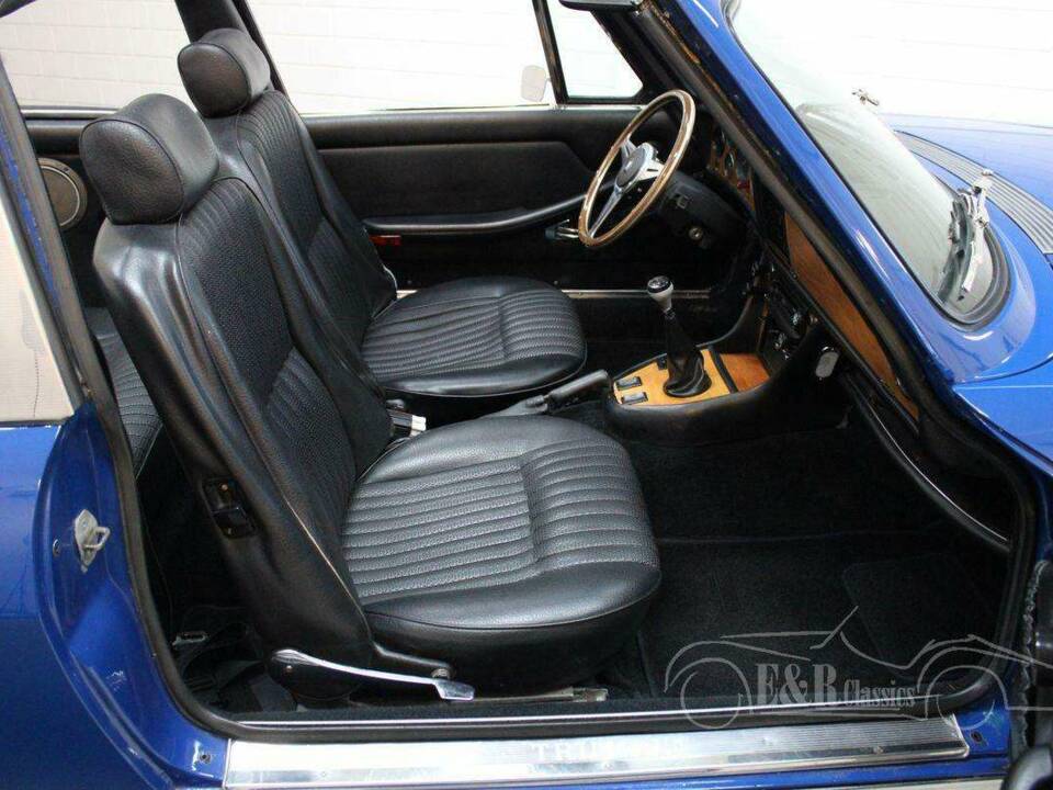 Bild 13/19 von Triumph Stag (1975)