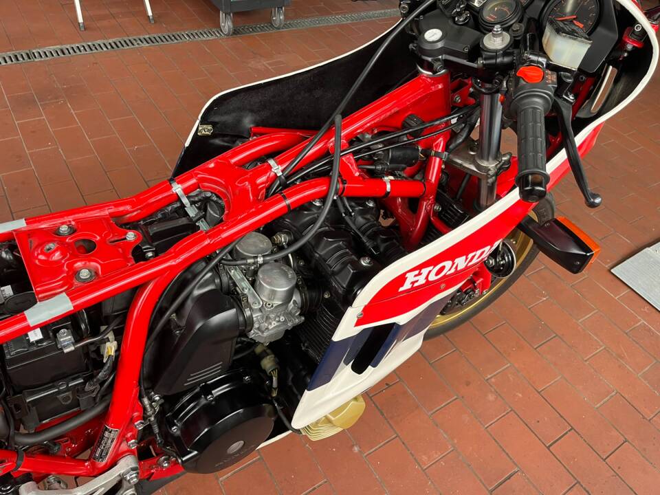 Bild 9/26 von Honda CB 1100 R (1983)