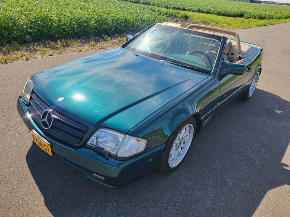 Afbeelding 7/8 van Mercedes-Benz SL 320 (1996)