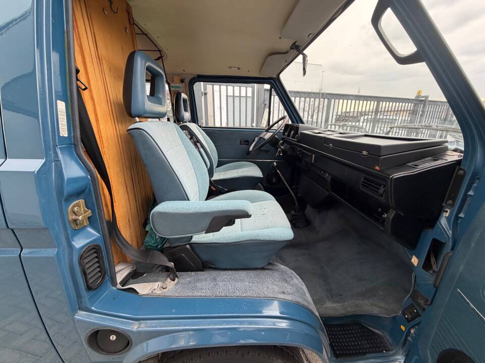 Image 9/43 of Volkswagen T3 Westfalia 1.6 TD (1986)