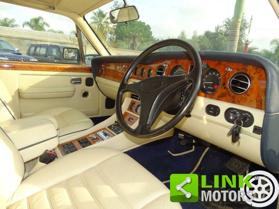 Image 5/10 of Bentley Turbo R (1990)