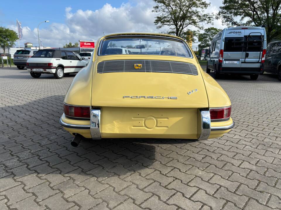 Image 6/70 of Porsche 912 (1965)