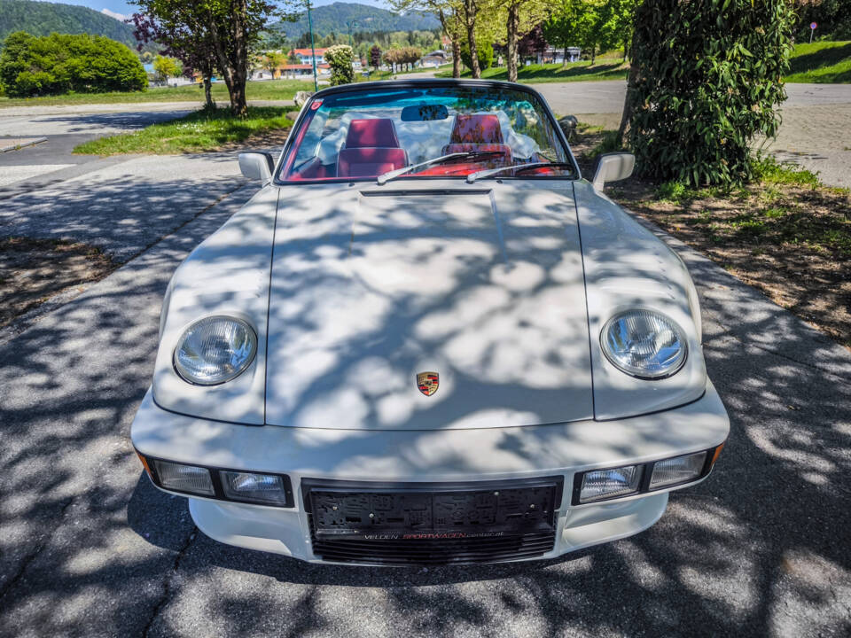 Image 22/36 of Porsche 911 Carrera 3.2 (1985)