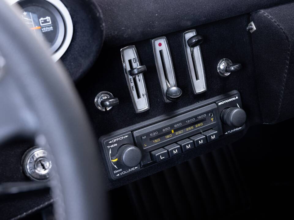 Afbeelding 31/39 van Ferrari Dino 246 GT (1970)