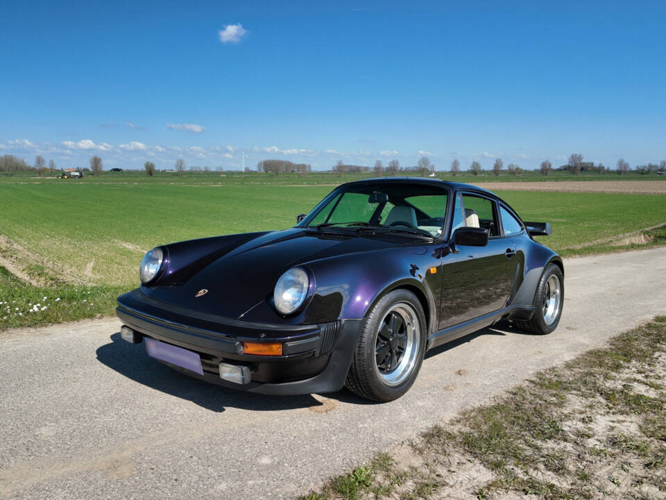 Image 1/5 of Porsche 911 Turbo 3.3 (1980)