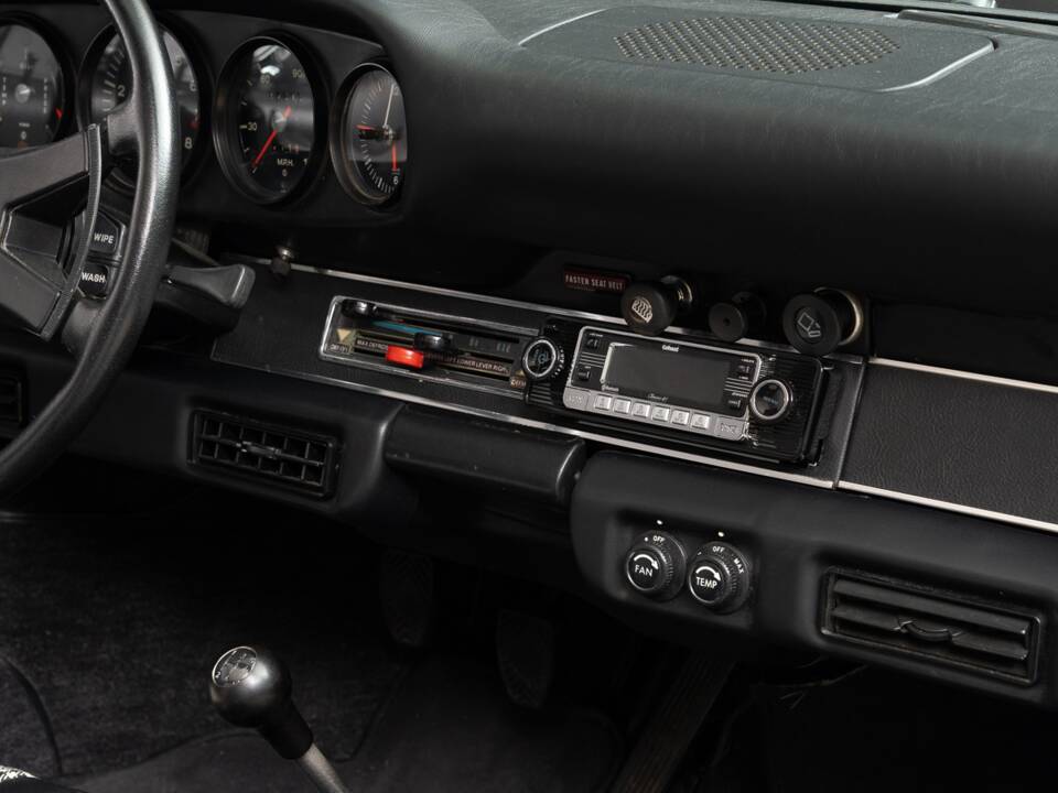 Bild 38/45 von Porsche 911 2.4 S "Ölklappe" (1972)