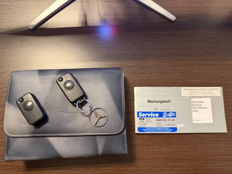 Bild 15/15 von Mercedes-Benz E 500 (1995)