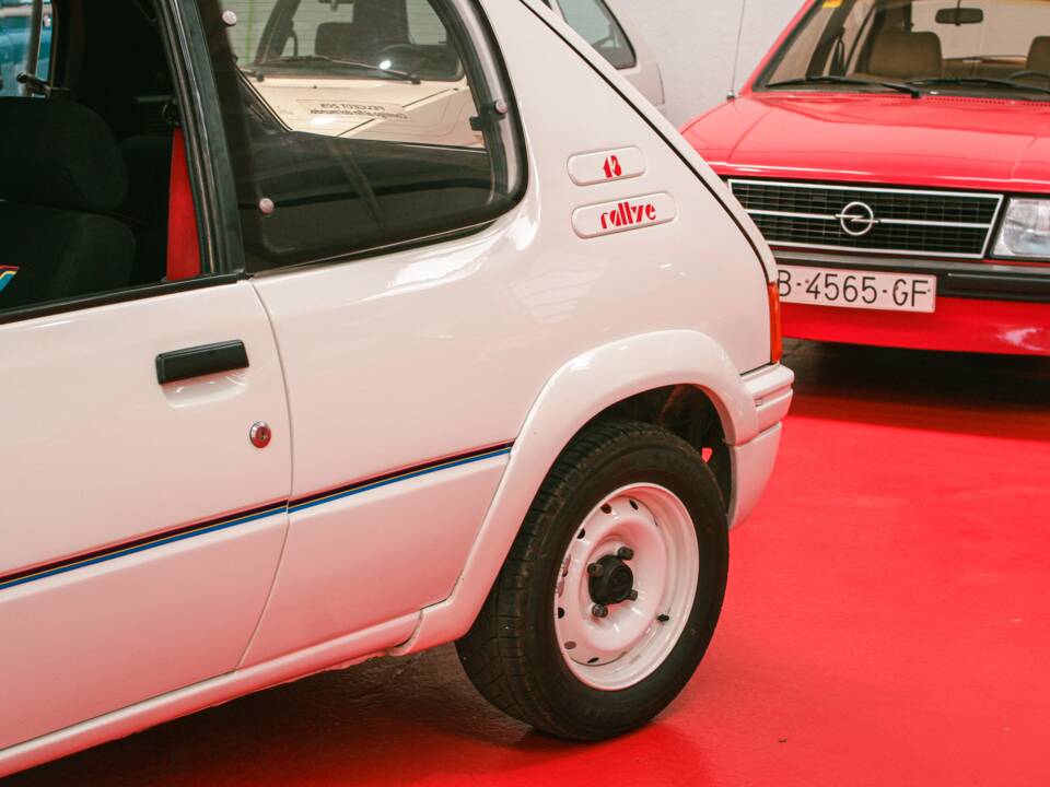 Imagen 8/47 de Peugeot 205 Rallye 1.3 (1989)
