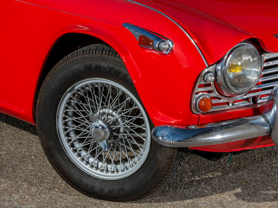 Immagine 14/23 di Triumph TR 4 (1962)