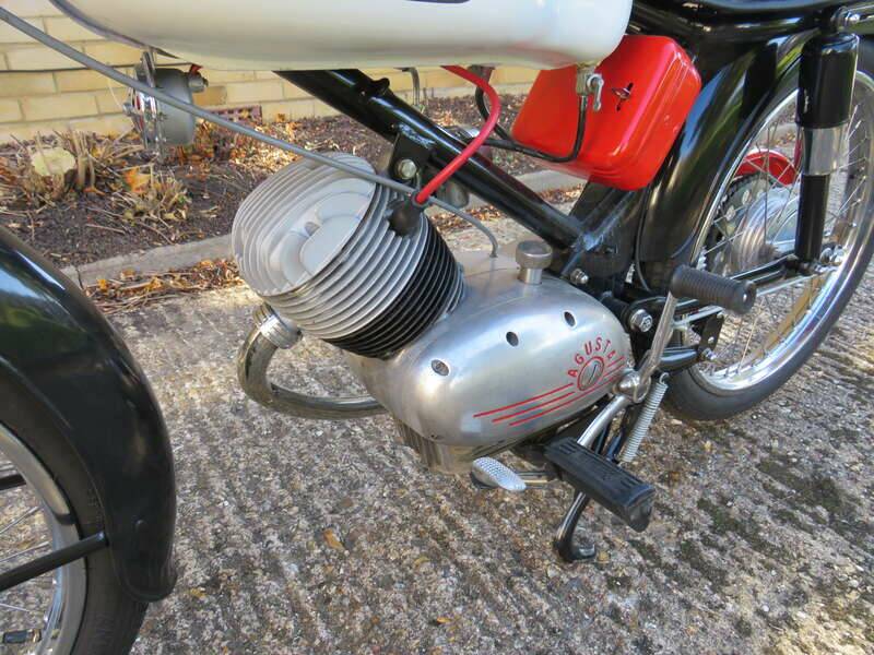 Image 17/37 of MV Agusta DUMMY (1959)