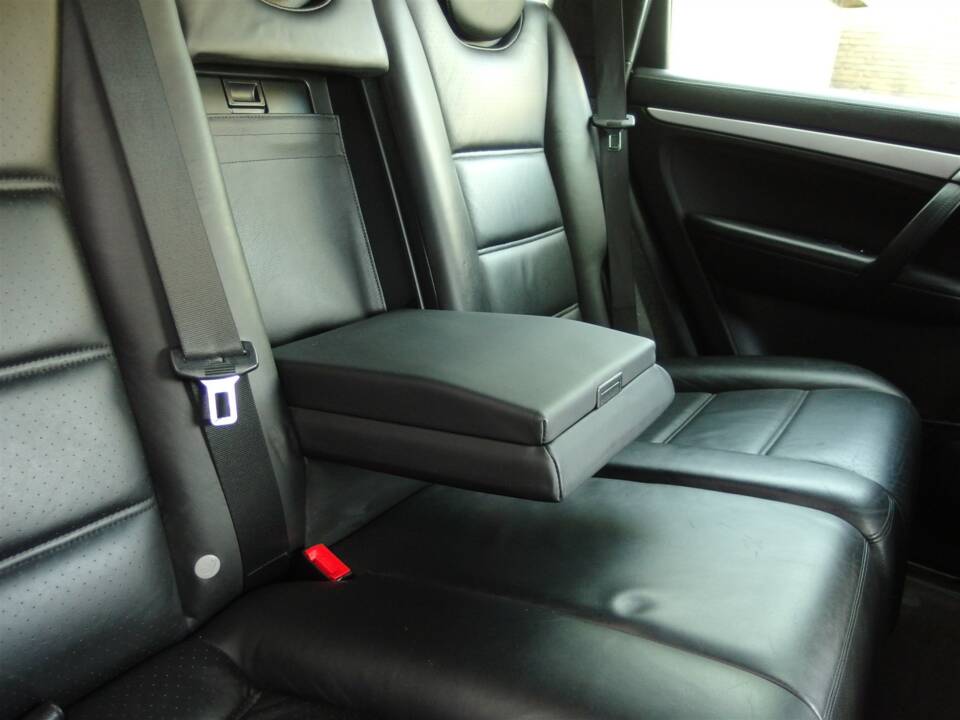 Imagen 77/97 de Porsche Cayenne Turbo (2007)