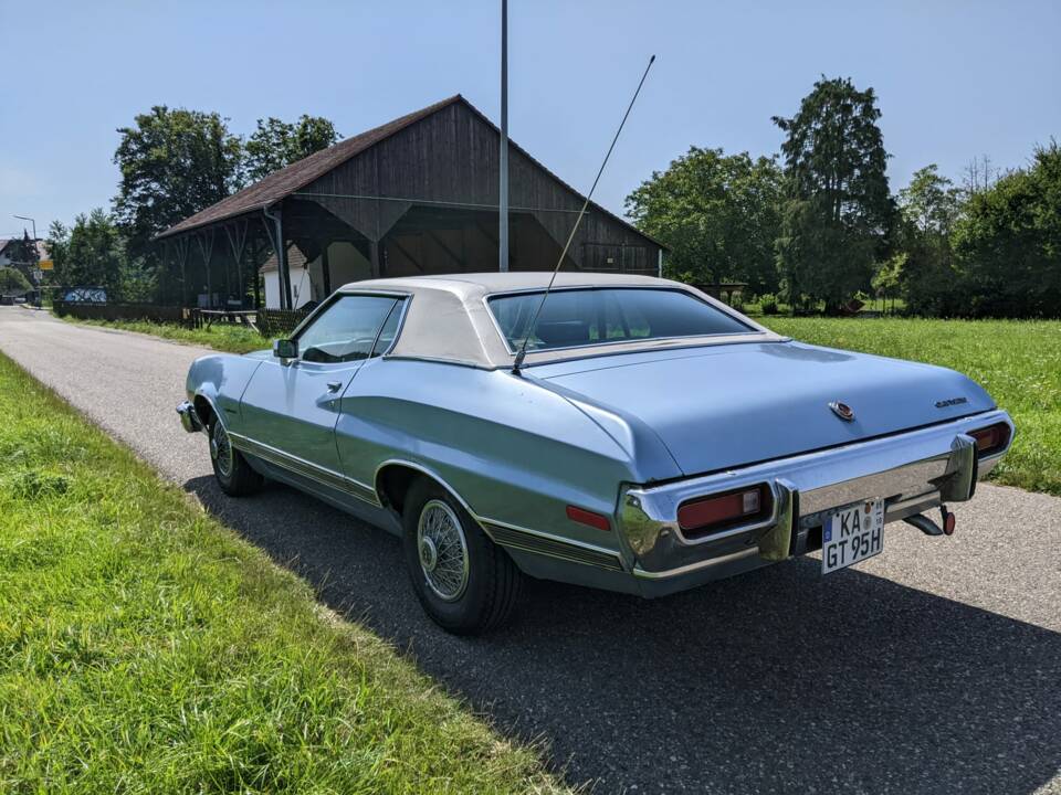 Image 3/15 of Ford Gran Torino (1973)