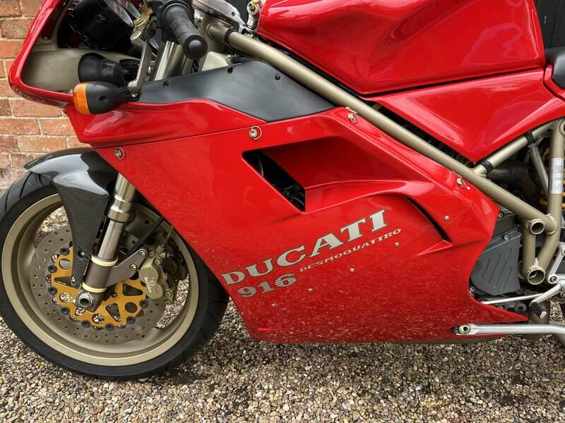 Image 20/31 of Ducati DUMMY (1997)
