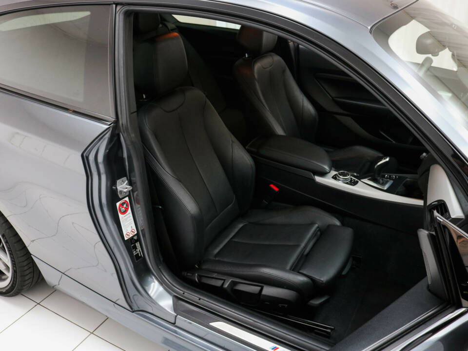 Bild 7/16 von BMW M135i (2014)