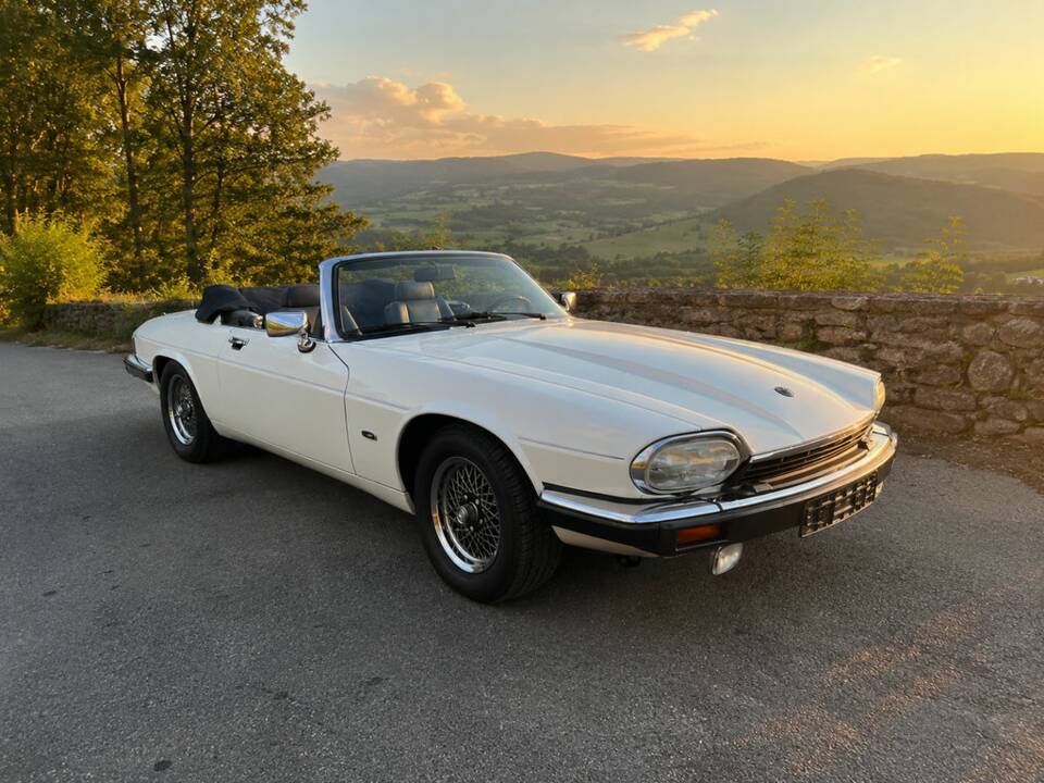 Bild 1/8 von Jaguar XJS 5.3 V12 (1992)