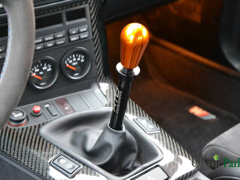 Image 30/50 of BMW 323i (1998)