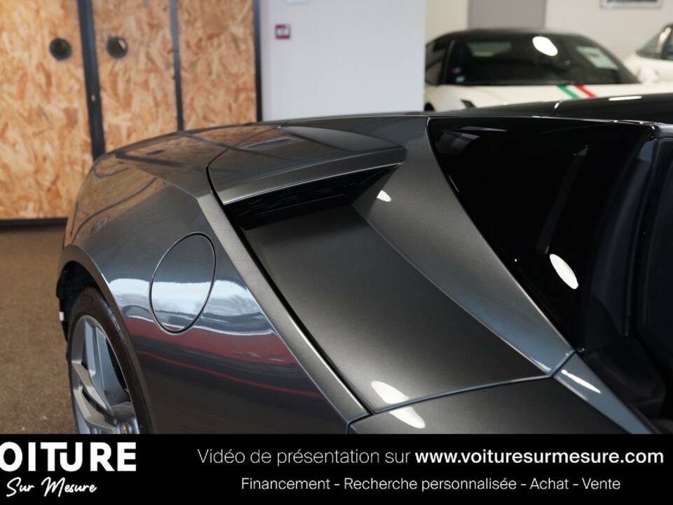 Image 41/44 de Lamborghini Huracán Spyder (2016)