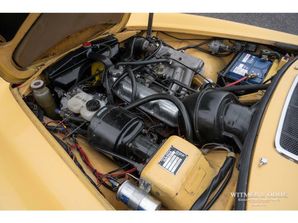 Image 46/50 of Volvo 1800 ES (1972)