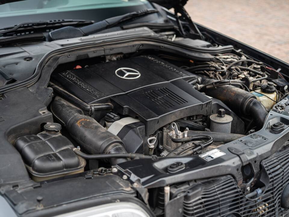 Image 9/54 of Mercedes-Benz 500 SEL (1992)