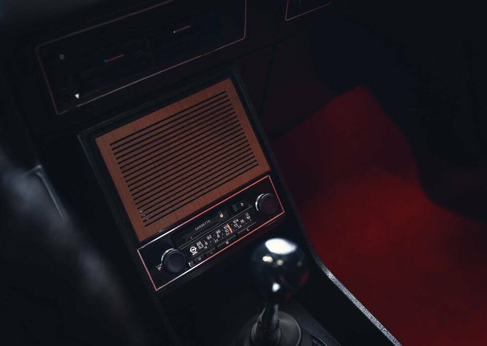 Afbeelding 12/15 van Opel Commodore 2,8 GS/E (1973)