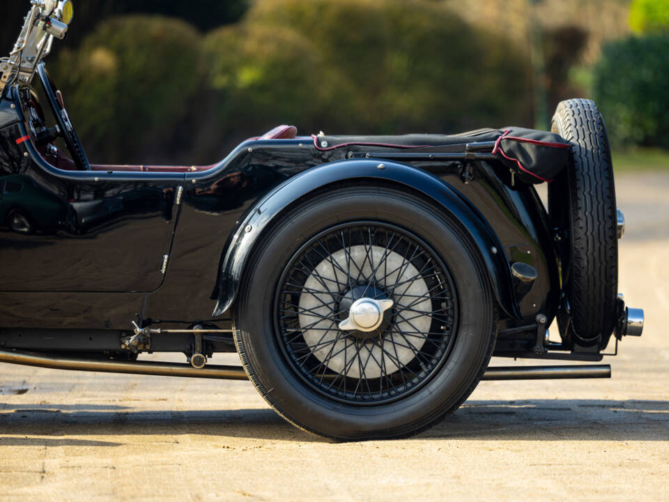 Immagine 42/50 di Aston Martin International (1930)