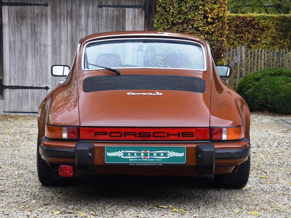 Image 5/37 de Porsche 911 Carrera 3.0 (1977)
