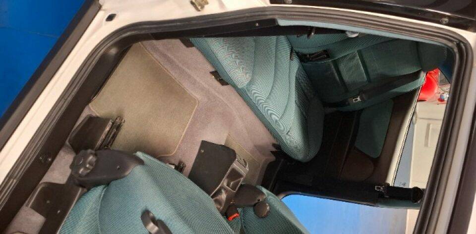 Bild 37/49 von Lancia DELTA HPE 2.0 16V TURBO 3 (1997)