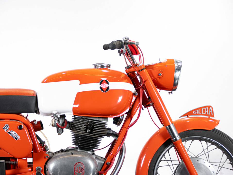 Bild 40/50 von Gilera Giubileo 175 Sport (1963)