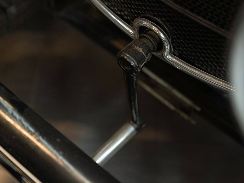 Immagine 31/50 di Vauxhall 20/60 T80 (1930)