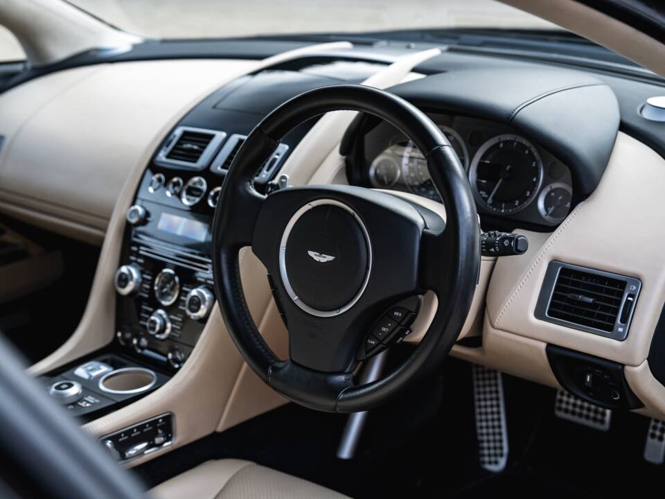 Bild 28/38 von Aston Martin Rapide S (2013)