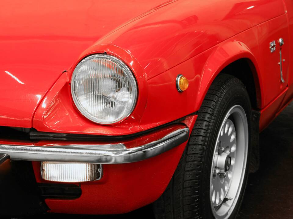Afbeelding 10/33 van Triumph Spitfire Mk III (1968)