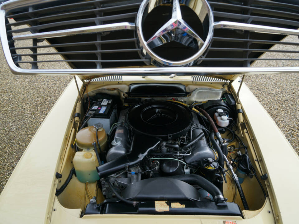 Bild 20/50 von Mercedes-Benz 450 SL (1973)