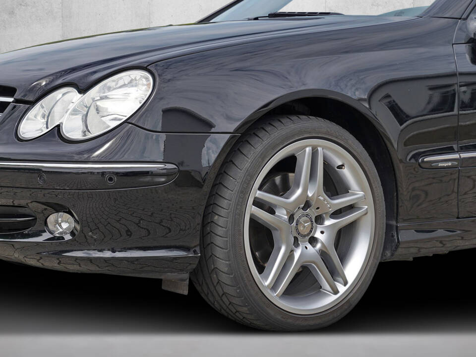 Image 7/19 of Mercedes-Benz CLK 200 K (2007)