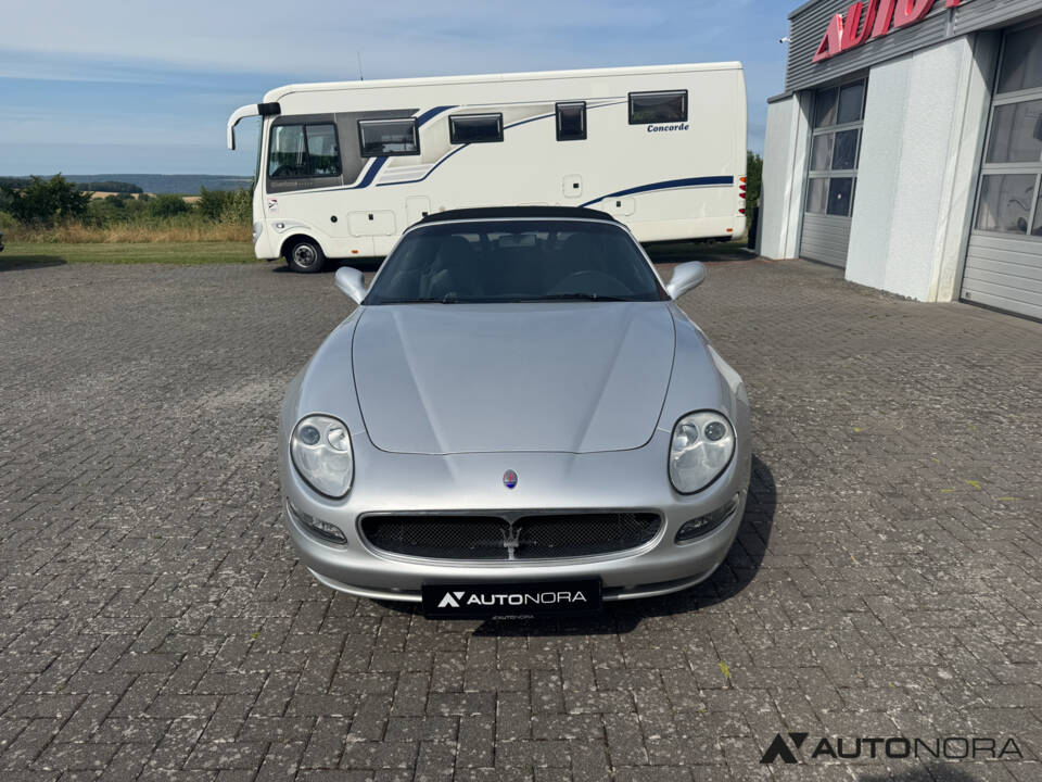 Bild 7/15 von Maserati Spyder 4200 Cambiocorsa (2002)