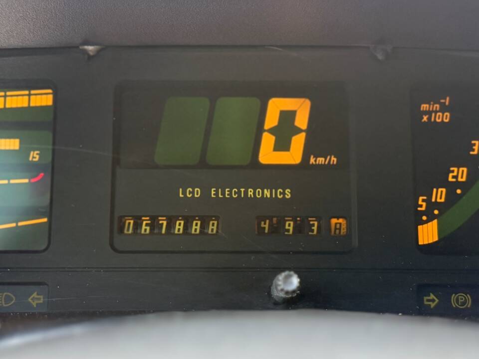 Image 17/33 of Opel Kadett 2,0i GSi 16V (1988)
