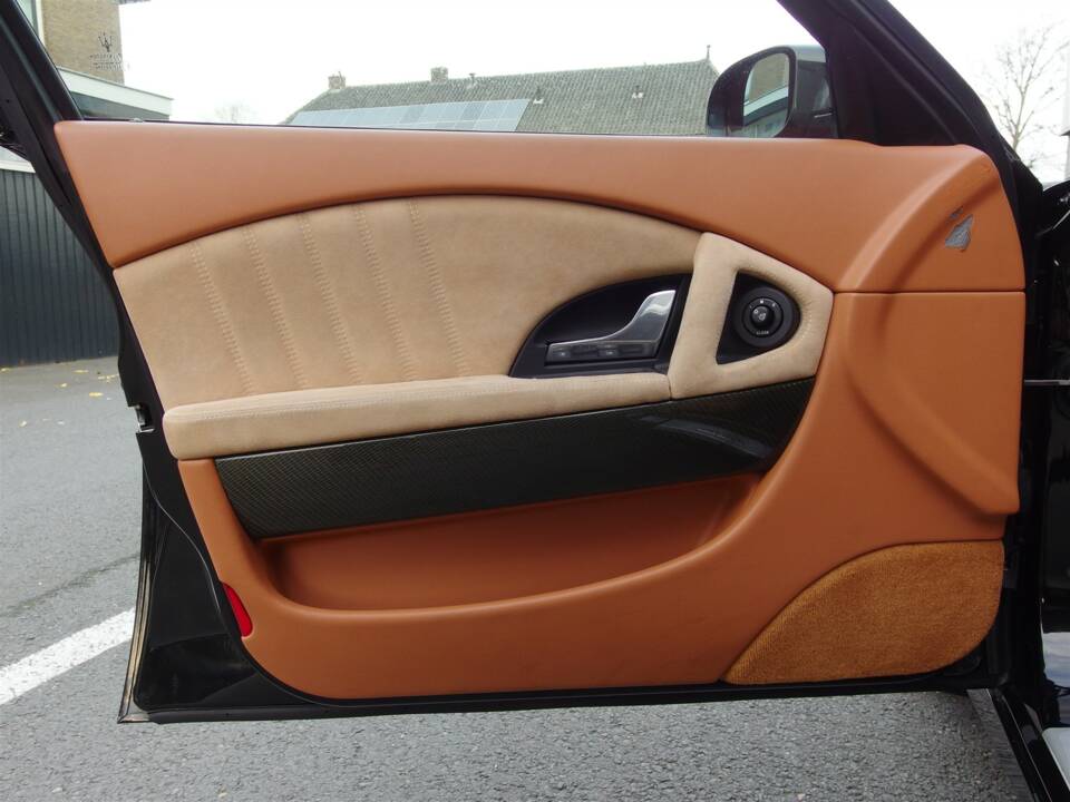 Bild 39/95 von Maserati Quattroporte 4.2 (2009)