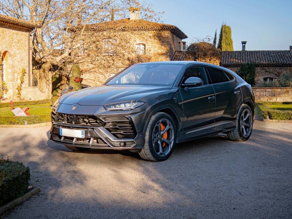 Bild 1/16 von Lamborghini Urus (2019)