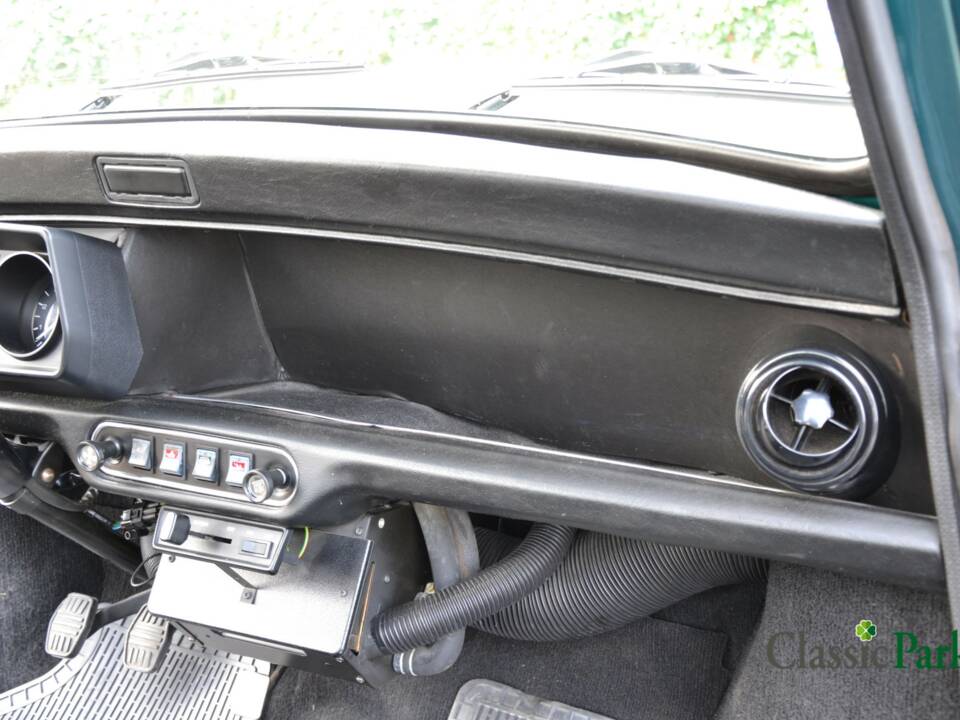 Image 32/50 de Austin Mini 1000 (1989)