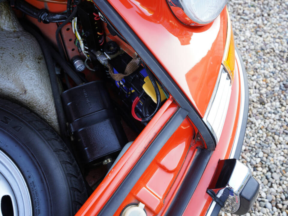 Image 18/50 of Porsche 911 2.2 T (1971)
