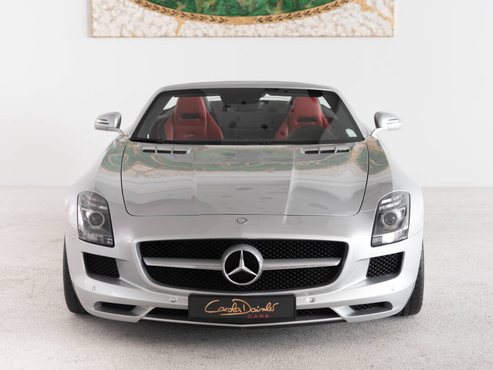 Image 17/48 of Mercedes-Benz SLS AMG Roadster (2012)